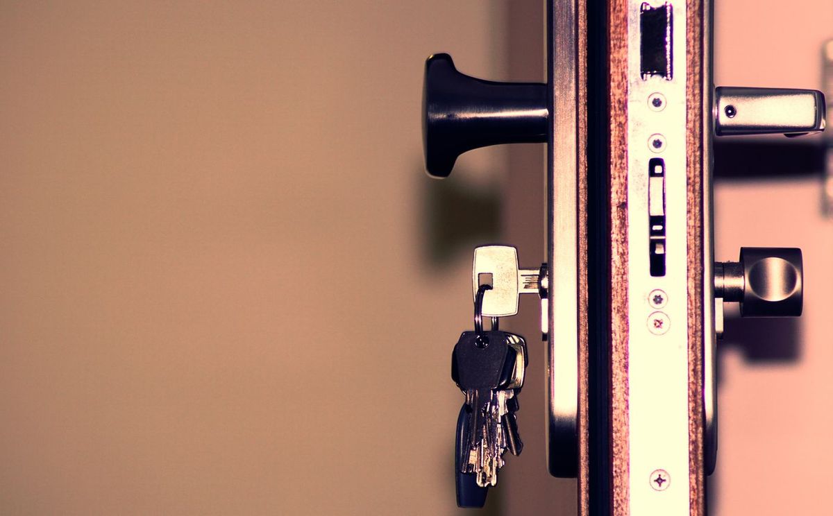 A fresh set of keys left in a newly fitted lock